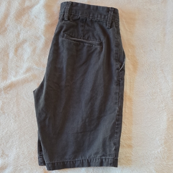 GAP 29 LIVED IN SHORTS GRAY EVERYDAY CASUAL OR WORK PICNIC BARBECUE COMFY COOL - Picture 4 of 8